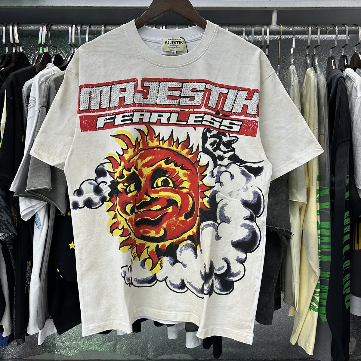 MAJESTIK Fearless Sun Graphic T-Shirt — context
