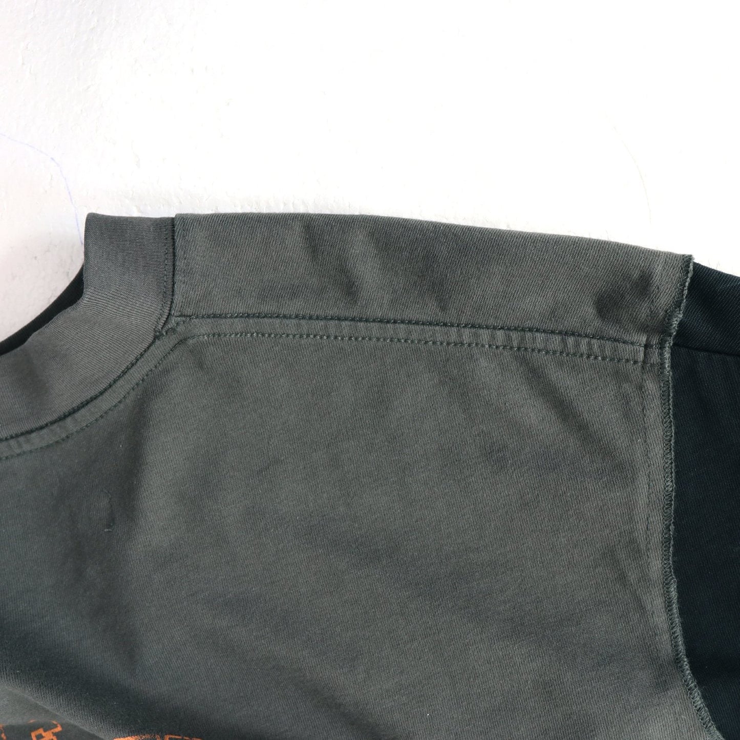 RRR123 CVA Colorblock Graphic T-Shirt — detail