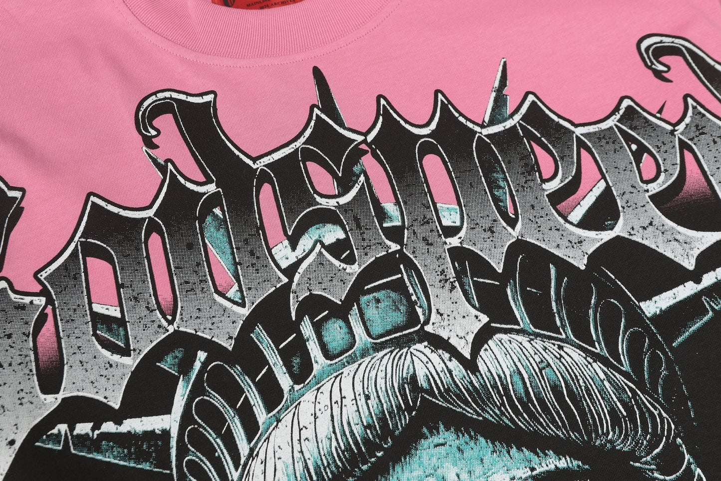 Godspeed Statue of Liberty Graphic T-Shirt — detail