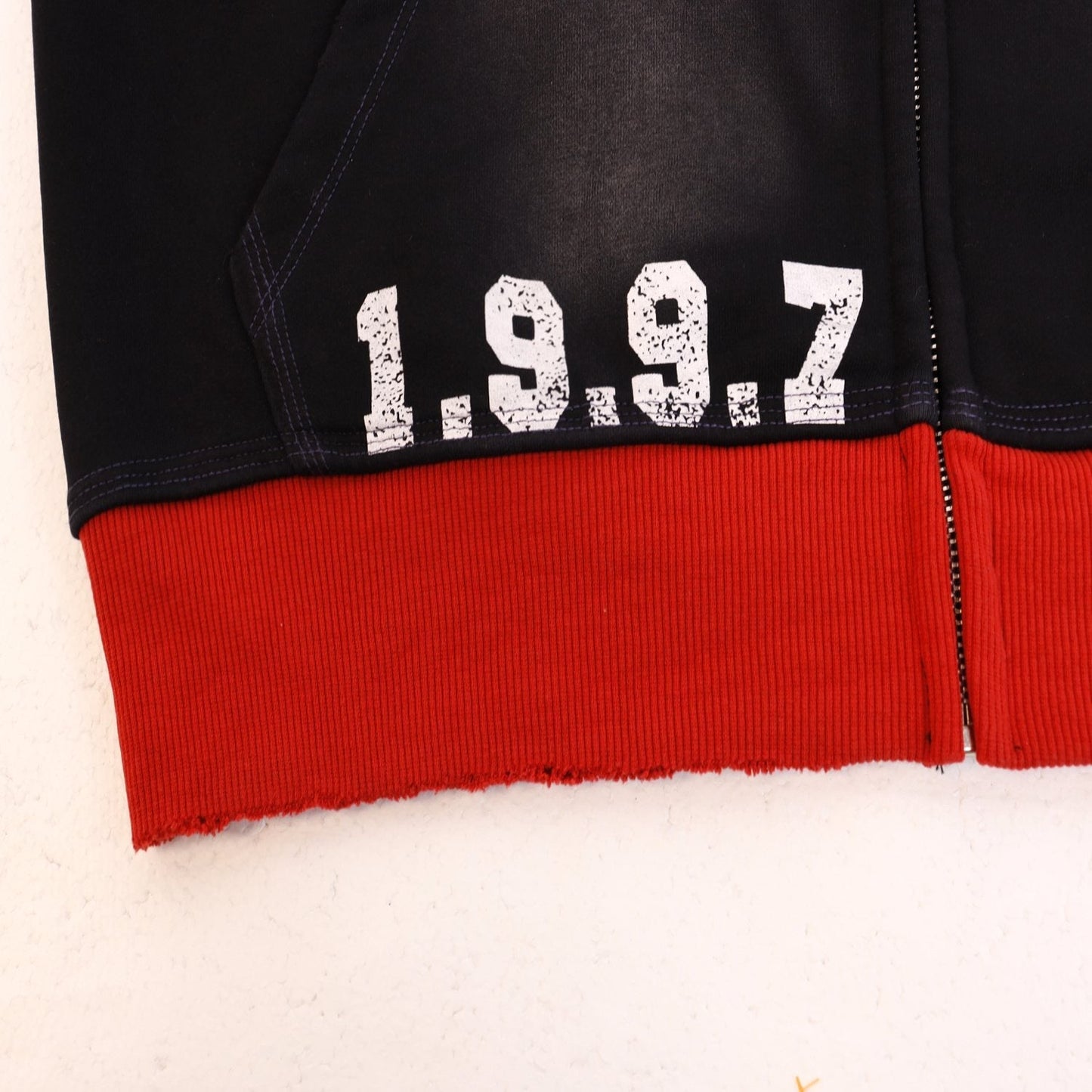VALE USA Guardian Graphic Zip-Up Hoodie — detail