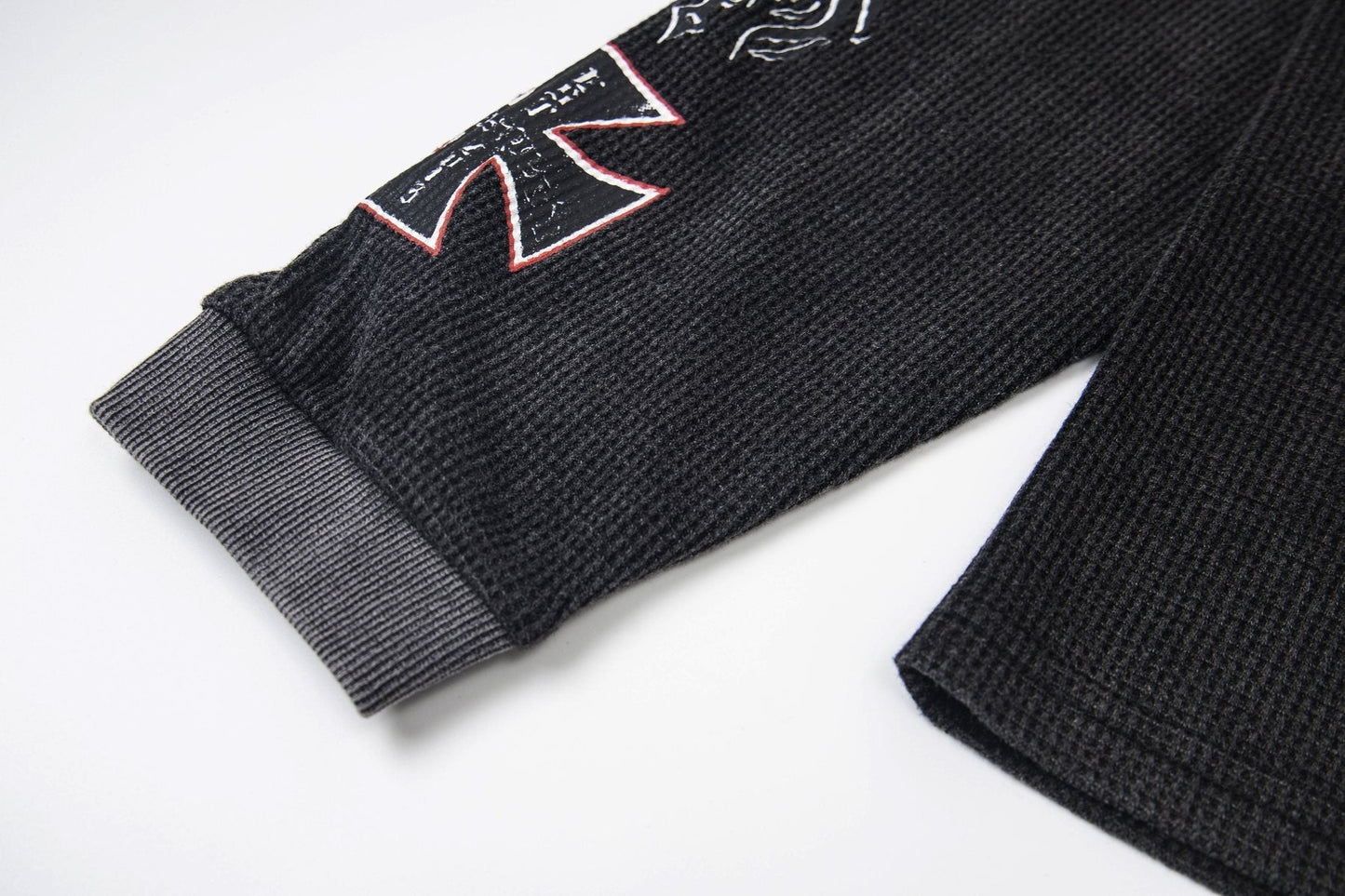 Godspeed Out of Many One Graphic Long-Sleeve T-Shirt — detail