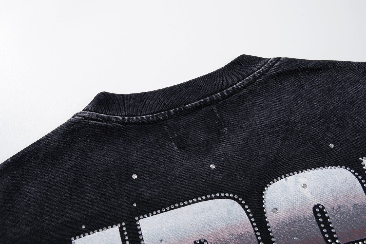 MAJESTIK Racing Skull Graphic T-Shirt — detail
